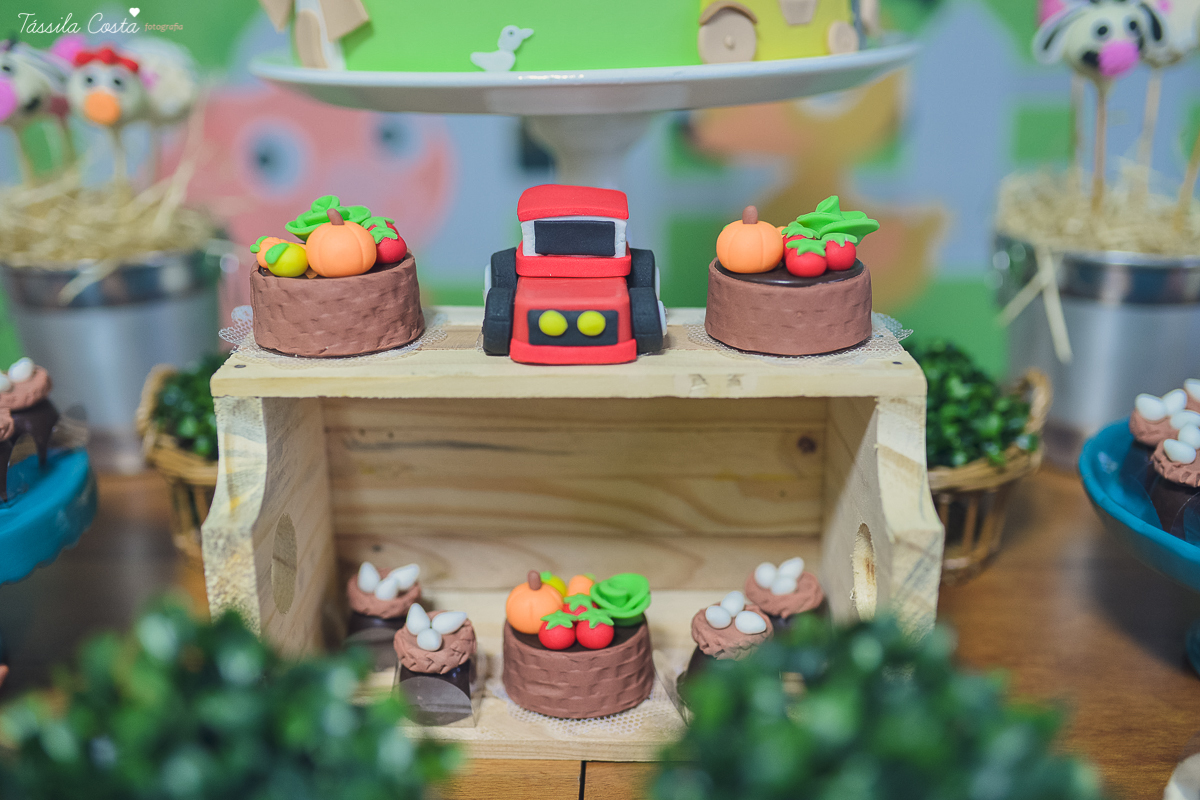 FESTA NO CONDOMÍNIO, DECORAÇÃO LINDA, DECORAÇÃO INTIMISTA