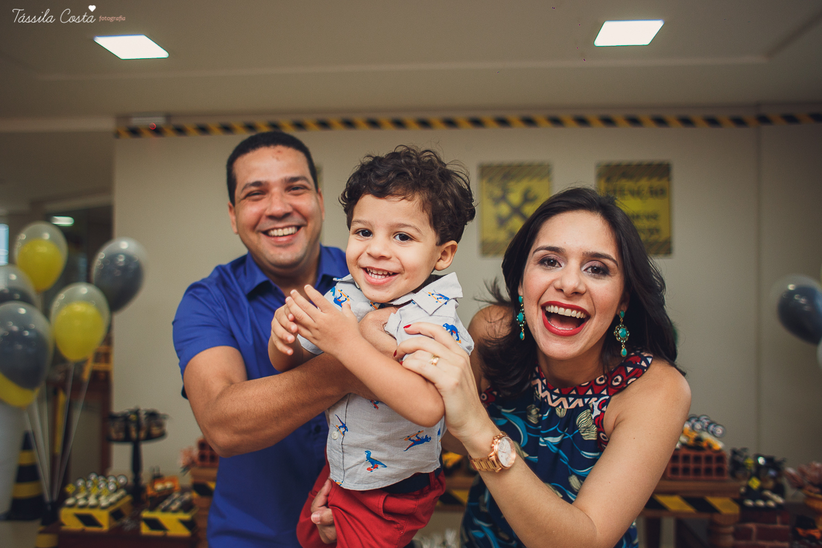 festa no tema caminhão, fotos de aniversário infantil em vitória es, tássila costa fotografia, mae de menino, mundo azul, festa de aniversário de 2 anos