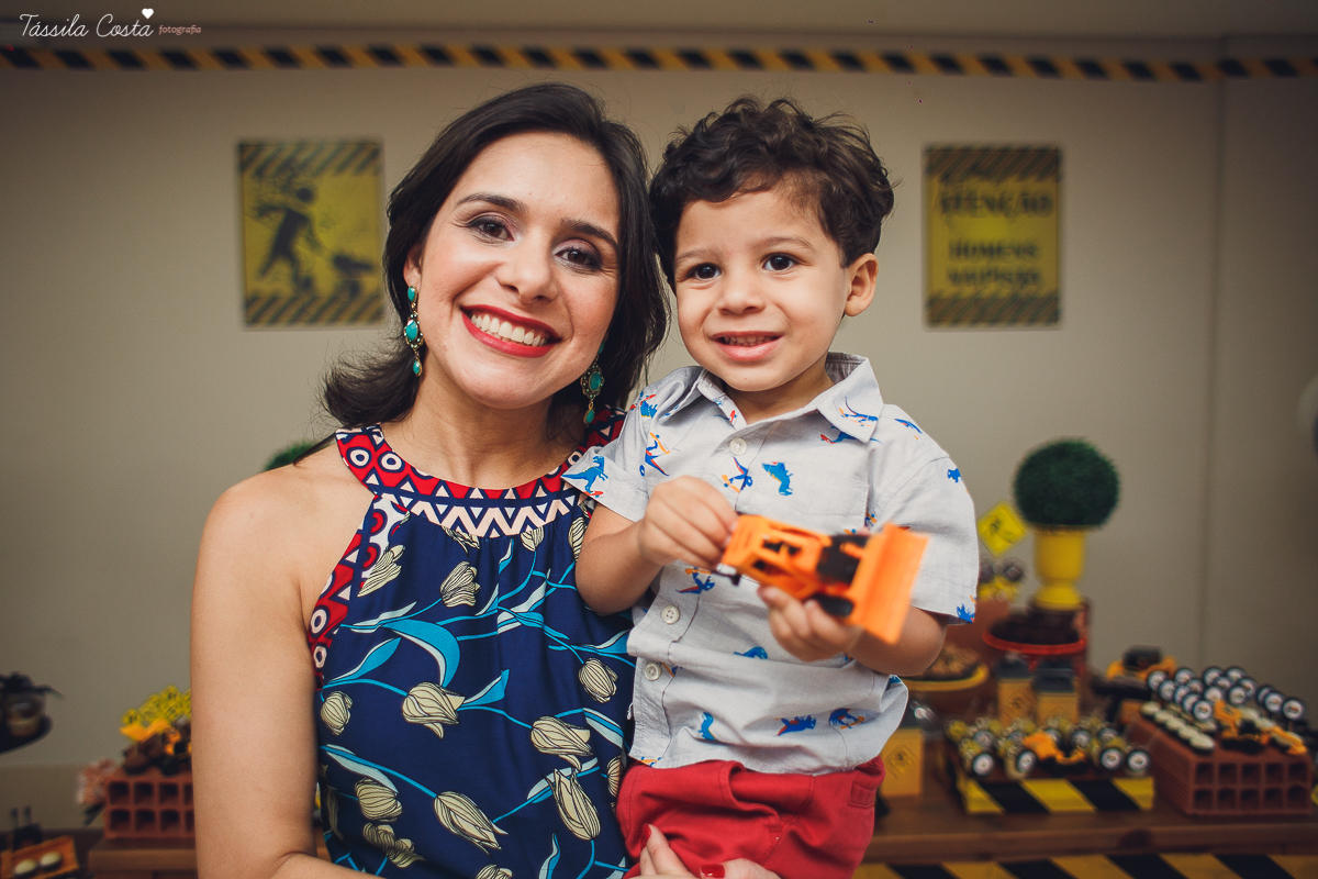 festa no tema caminhão, fotos de aniversário infantil em vitória es, tássila costa fotografia, mae de menino, mundo azul, festa de aniversário de 2 anos