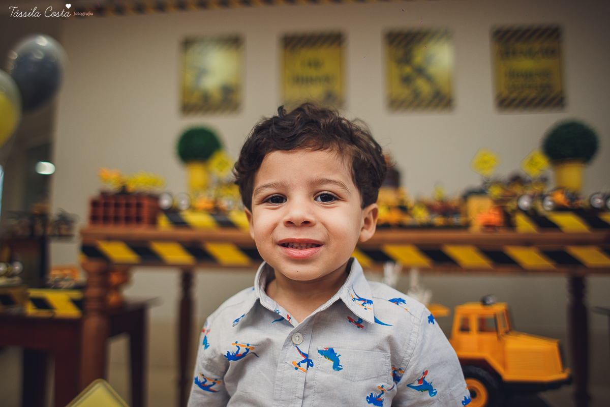 festa no tema caminhão, fotos de aniversário infantil em vitória es, tássila costa fotografia, mae de menino, mundo azul, festa de aniversário de 2 anos