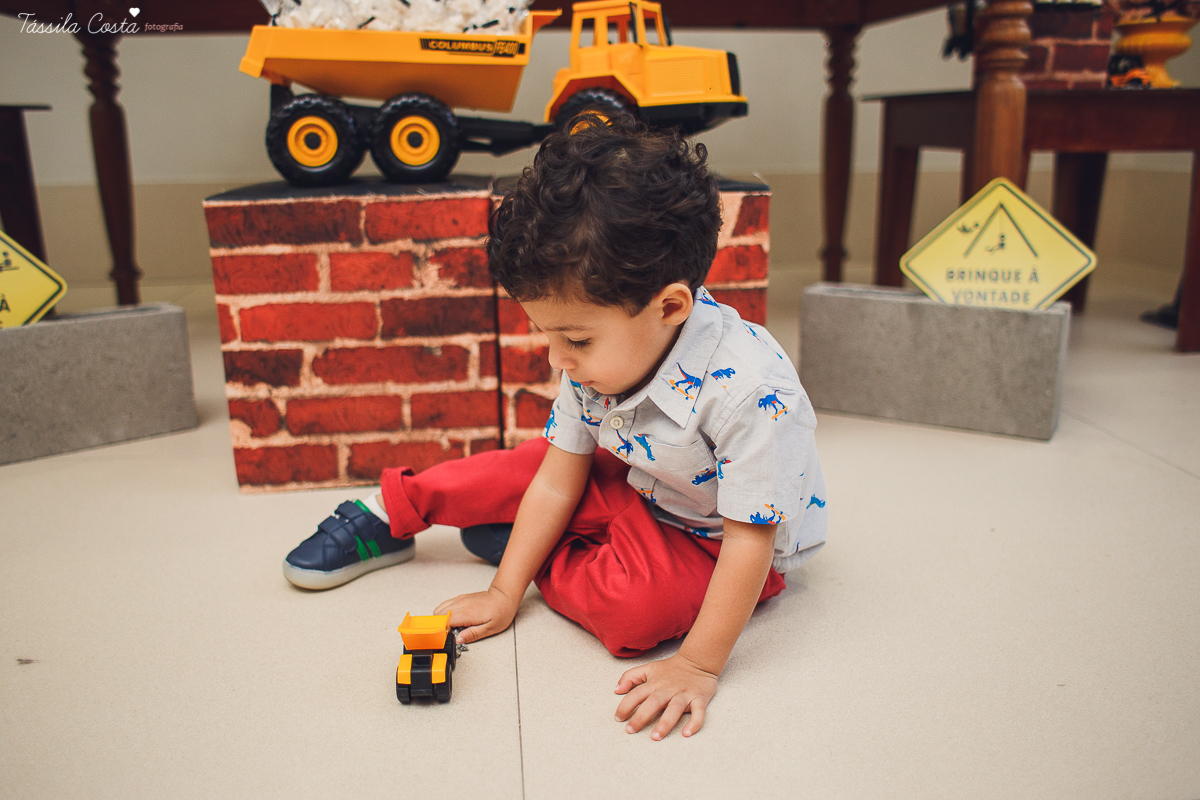 festa no tema caminhão, fotos de aniversário infantil em vitória es, tássila costa fotografia, mae de menino, mundo azul, festa de aniversário de 2 anos