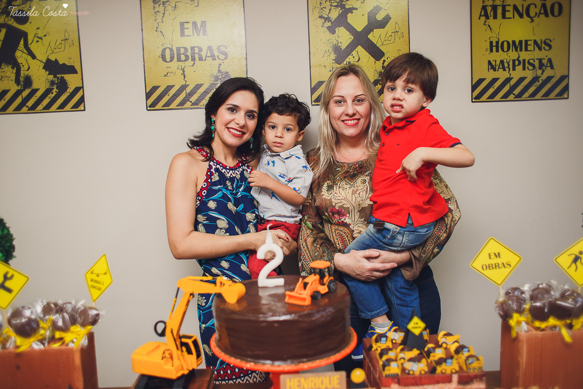 festa no tema caminhão, fotos de aniversário infantil em vitória es, tássila costa fotografia, mae de menino, mundo azul, festa de aniversário de 2 anos