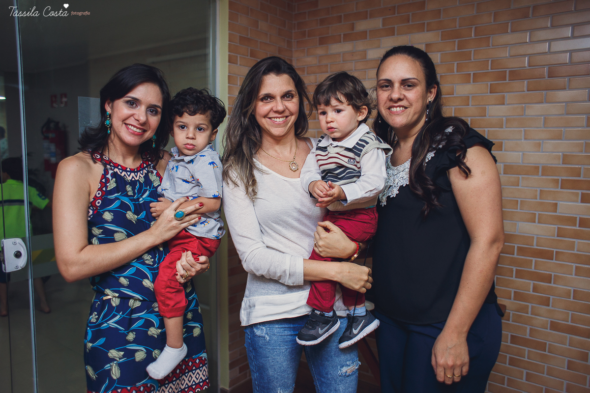 festa no tema caminhão, fotos de aniversário infantil em vitória es, tássila costa fotografia, mae de menino, mundo azul, festa de aniversário de 2 anos