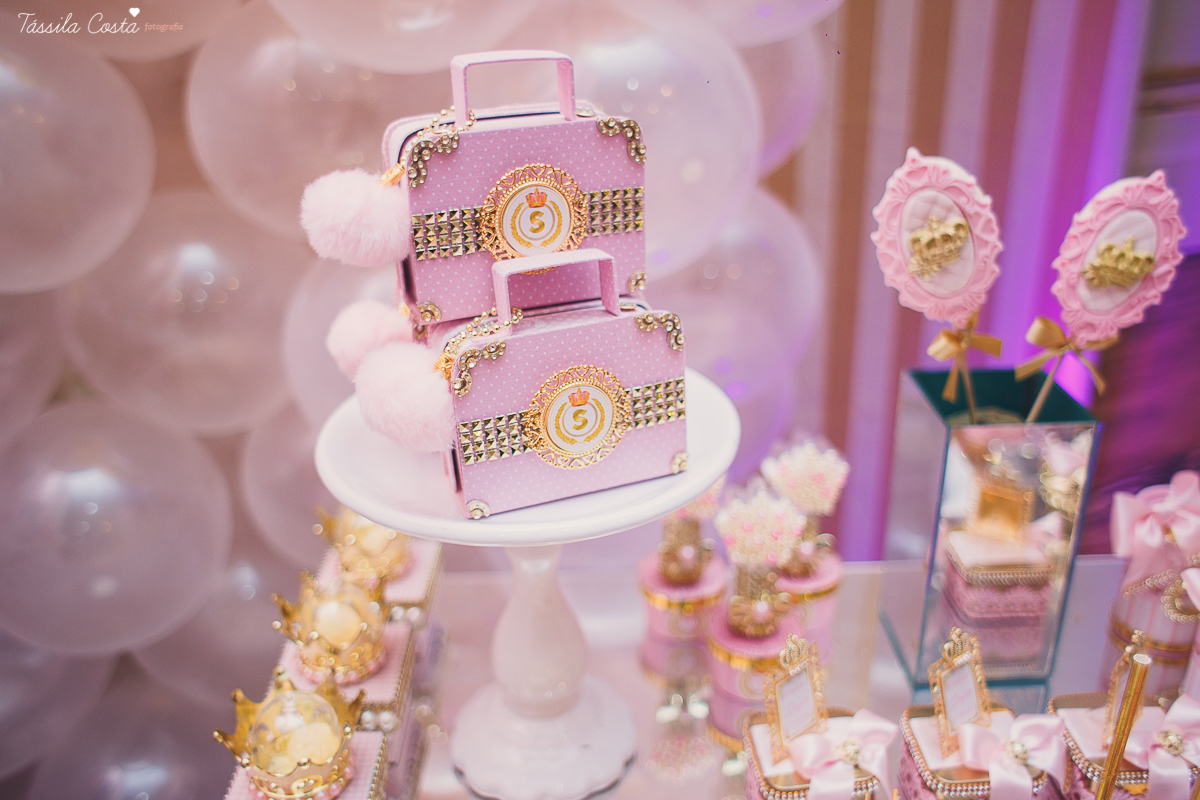 festa linda, princesa sofia, sofia 1 ano, tema castelo da Sofia, mãe de menino e menina, festa em vila Velha, Praia da costa, madrinha ama, mundo rosa, decoração rosa, decoração by Algodão Doce festas, cerimonial Lipe e Cia