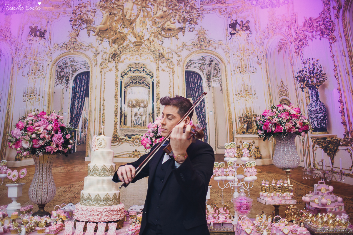 festa linda, princesa sofia, sofia 1 ano, tema castelo da Sofia, mãe de menino e menina, festa em vila Velha, Praia da costa, madrinha ama, mundo rosa, decoração rosa, decoração by Algodão Doce festas, cerimonial Lipe e Cia