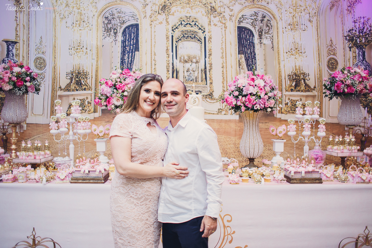 festa linda, princesa sofia, sofia 1 ano, tema castelo da Sofia, mãe de menino e menina, festa em vila Velha, Praia da costa, madrinha ama, mundo rosa, decoração rosa, decoração by Algodão Doce festas, cerimonial Lipe e Cia