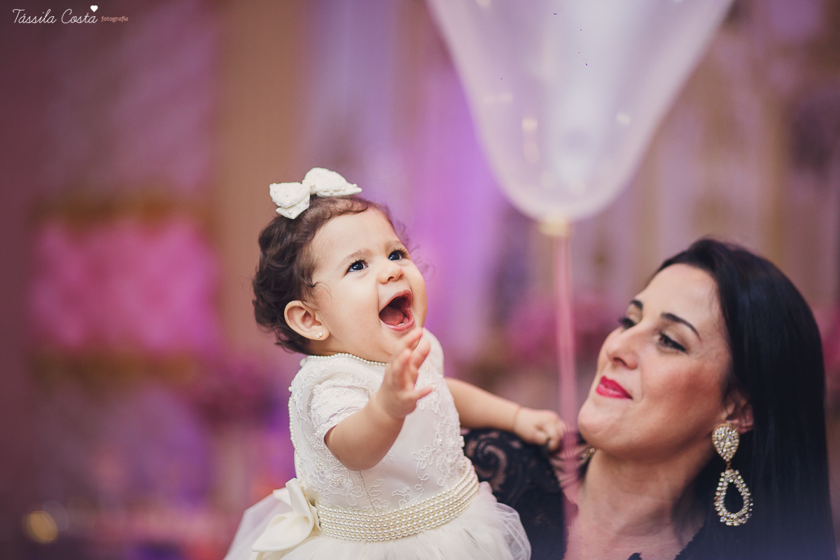 festa linda, princesa sofia, sofia 1 ano, tema castelo da Sofia, mãe de menino e menina, festa em vila Velha, Praia da costa, madrinha ama, mundo rosa, decoração rosa, decoração by Algodão Doce festas, cerimonial Lipe e Cia