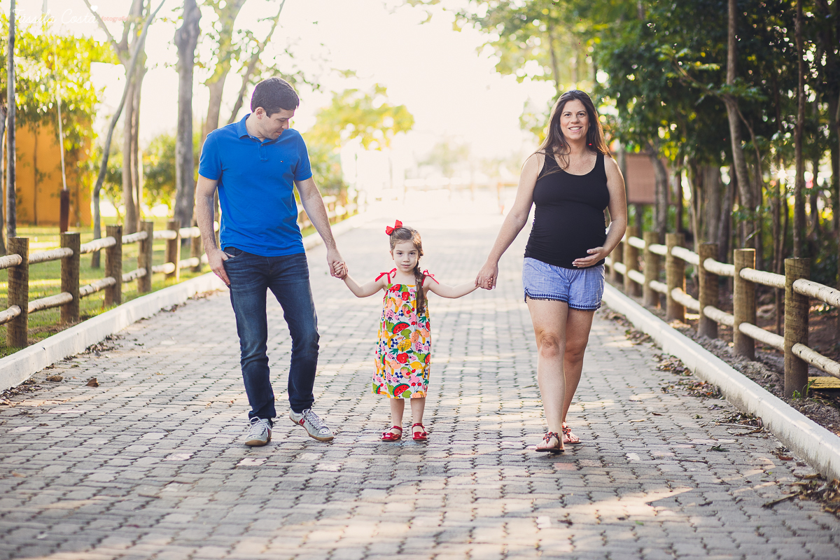 tassila costa fotografia, fotos de gestante em vitória - es, fotos de gestante no Parque Botânico da Vale, família linda, fotografia de família em vila velha