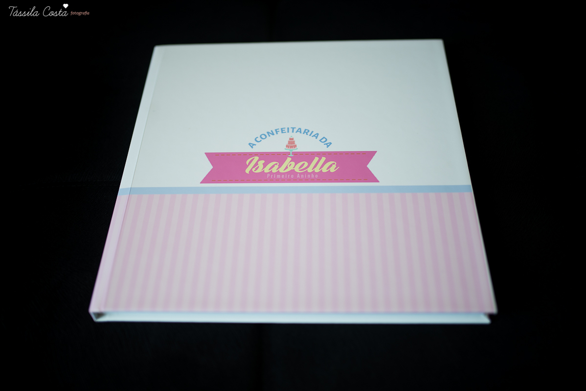 álbum 30x30, album de aniversario, festa infantil, registro eterno, fotolivro, álbum de fotos, álbum de capa dura, álbum da familia, fotos em vila velha,
festa infantil, aniversario infantil, isabella 1 ano