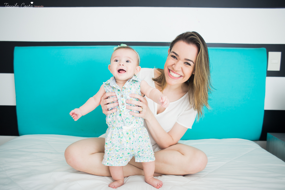 ensaio lifestyle, tassila costa fotografia, fotos feitas em casa, carol cata, Pr Tiago Cata, Praia da Costa, Primeira Igreja Batista da Praia da Costa, ensaio fotográfico feito em casa