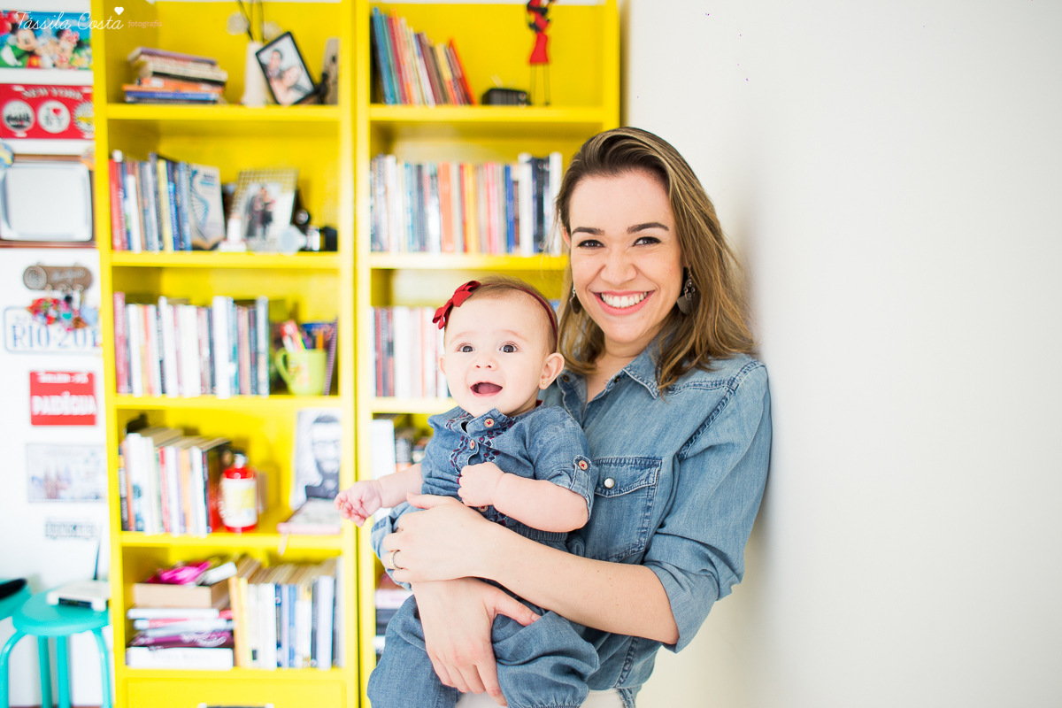 ensaio lifestyle, tassila costa fotografia, fotos feitas em casa, carol cata, Pr Tiago Cata, Praia da Costa, Primeira Igreja Batista da Praia da Costa, ensaio fotográfico feito em casa