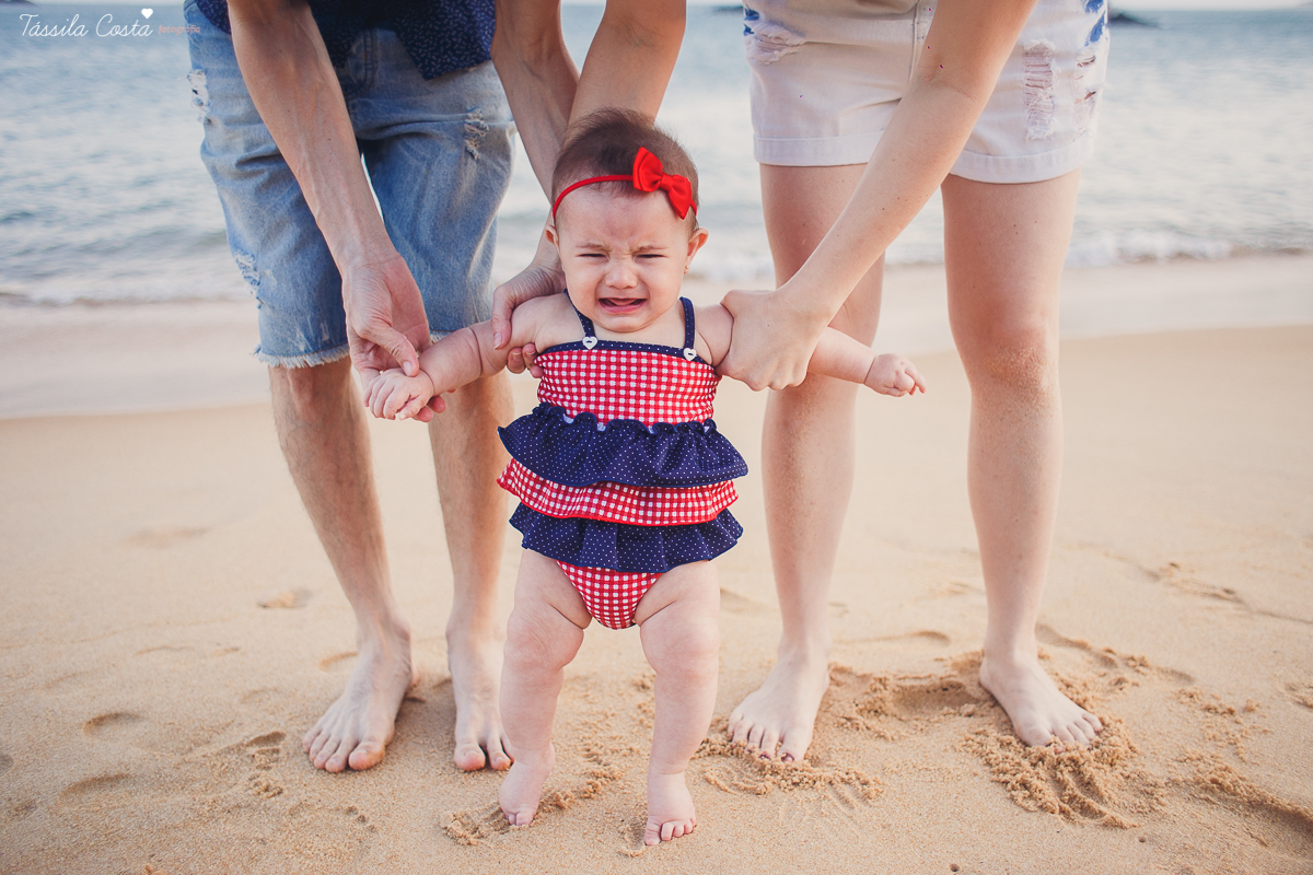 ensaio lifestyle, tassila costa fotografia, fotos feitas em casa, carol cata, Pr Tiago Cata, Praia da Costa, Primeira Igreja Batista da Praia da Costa, ensaio fotográfico feito em casa, fim de tarde na praia da costa
