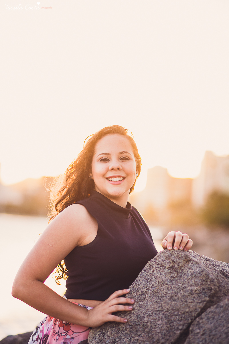 fotos feitas na Ilha do Frade, Vitória ES, Tássila Costa fotografia, Fotos de aniversário de 15 anos, 15 anos em Vitória ES, Debutante em Vila Velha, fotografia de festa de 15 anos, poses para fotos de 15 anos, amo fotografia, fotografia de 15 anos