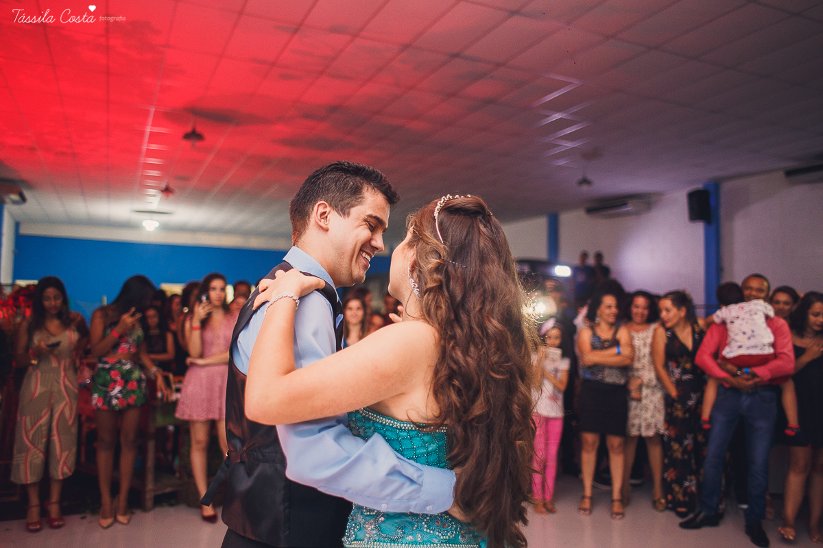 CAROL FEZ 15 ANOS, tema da decoração da festa de 15 anos Alice no País das Maravilhas, Cerimonial bom na Praia de Itaparica, Bolha Fest, festa em Vila Velha ES, Tássila Costa ES