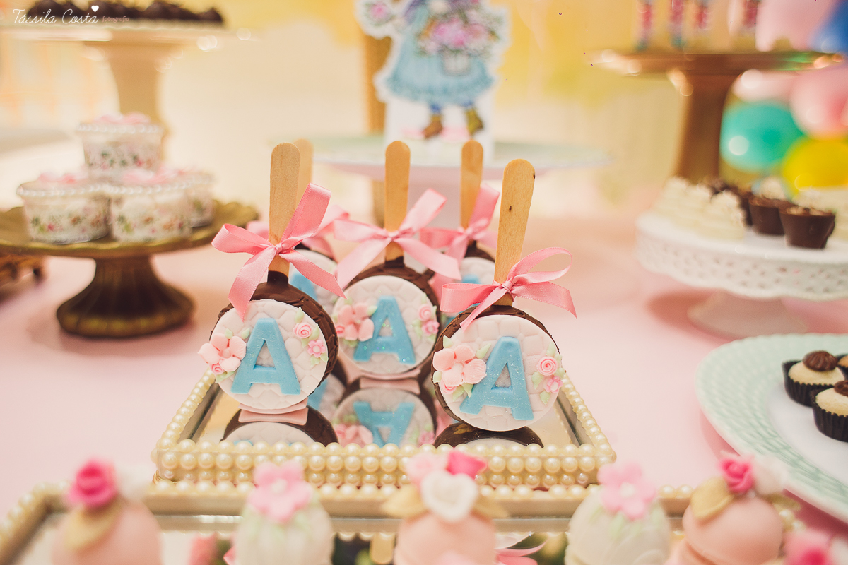 aniversário de 1 ano no cerimonial O Mais Legal, que fica no Bairro de Fátima em Vitória, festa de menina com um tema diferente, antonella fez 1 ano, fotos de festa infantil em vitória ES, fotógrafo especializado em festa infantil, mamães festeiras do ES,