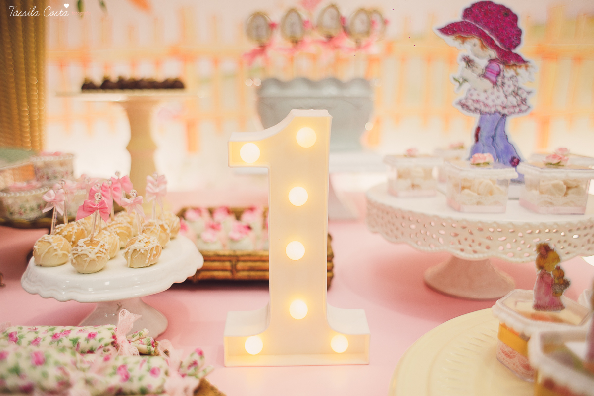 aniversário de 1 ano no cerimonial O Mais Legal, que fica no Bairro de Fátima em Vitória, festa de menina com um tema diferente, antonella fez 1 ano, fotos de festa infantil em vitória ES, fotógrafo especializado em festa infantil, mamães festeiras do ES,
