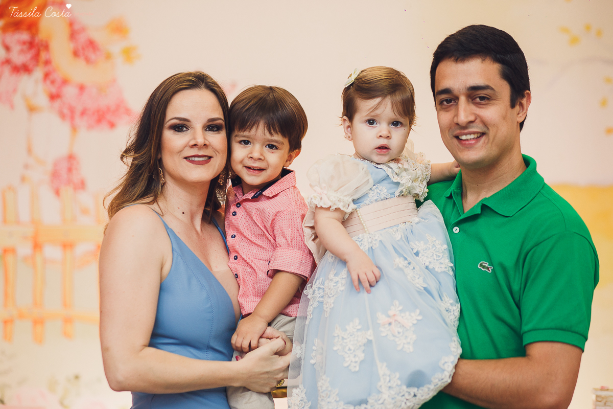 aniversário de 1 ano no cerimonial O Mais Legal, que fica no Bairro de Fátima em Vitória, festa de menina com um tema diferente, antonella fez 1 ano, fotos de festa infantil em vitória ES, fotógrafo especializado em festa infantil, mamães festeiras do ES,