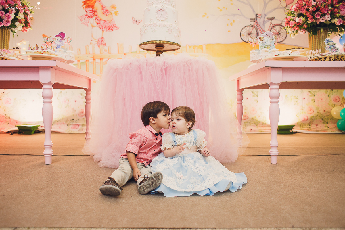 aniversário de 1 ano no cerimonial O Mais Legal, que fica no Bairro de Fátima em Vitória, festa de menina com um tema diferente, antonella fez 1 ano, fotos de festa infantil em vitória ES, fotógrafo especializado em festa infantil, mamães festeiras do ES,