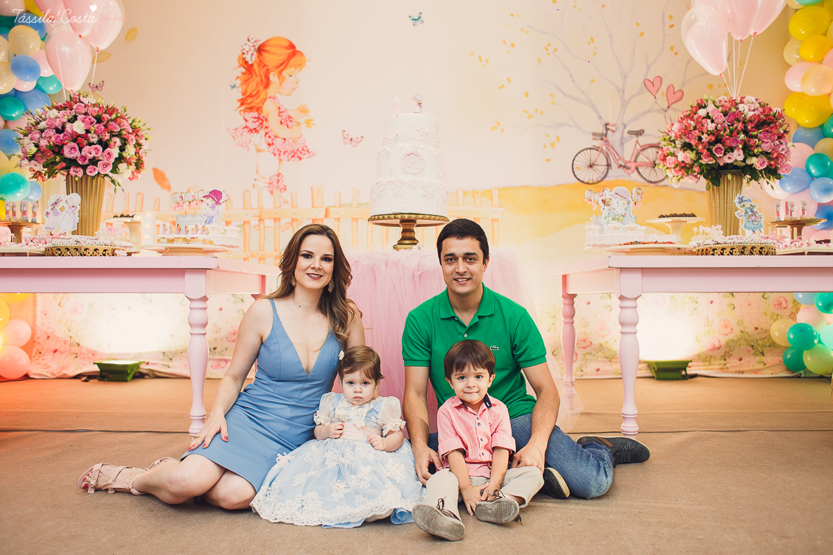 aniversário de 1 ano no cerimonial O Mais Legal, que fica no Bairro de Fátima em Vitória, festa de menina com um tema diferente, antonella fez 1 ano, fotos de festa infantil em vitória ES, fotógrafo especializado em festa infantil, mamães festeiras do ES,