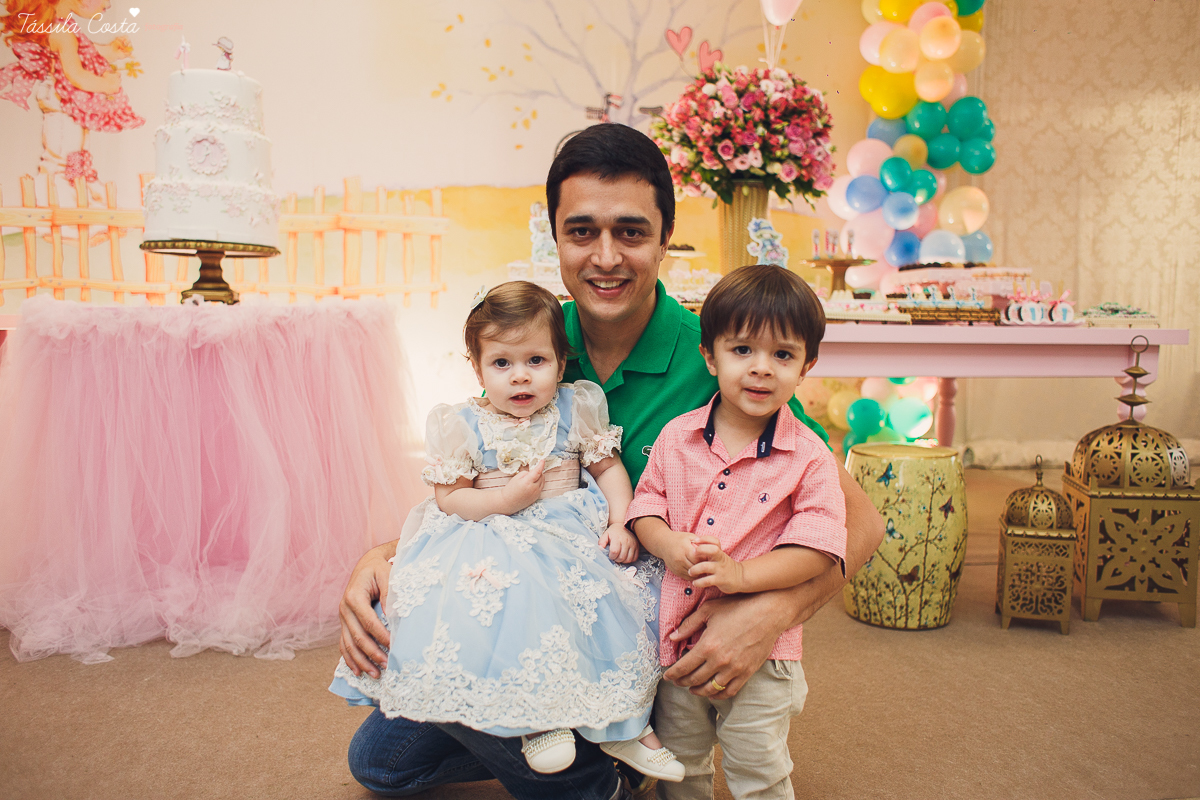 aniversário de 1 ano no cerimonial O Mais Legal, que fica no Bairro de Fátima em Vitória, festa de menina com um tema diferente, antonella fez 1 ano, fotos de festa infantil em vitória ES, fotógrafo especializado em festa infantil, mamães festeiras do ES,