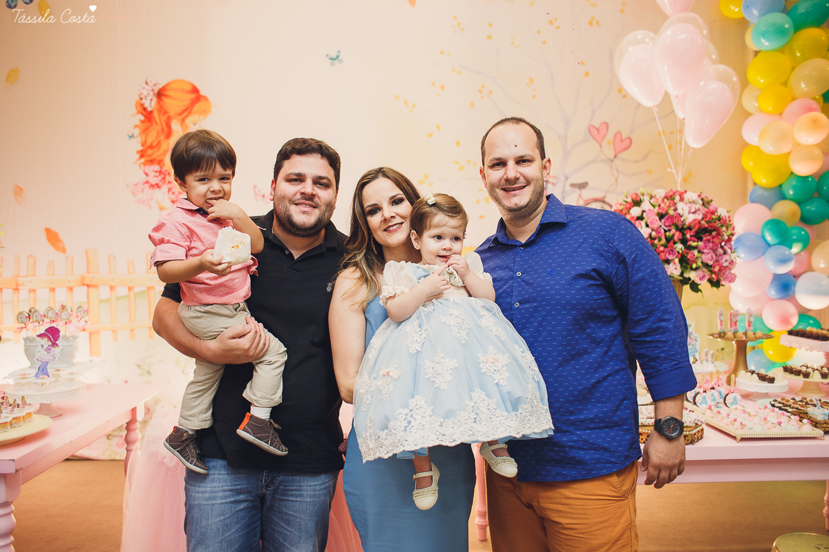 aniversário de 1 ano no cerimonial O Mais Legal, que fica no Bairro de Fátima em Vitória, festa de menina com um tema diferente, antonella fez 1 ano, fotos de festa infantil em vitória ES, fotógrafo especializado em festa infantil, mamães festeiras do ES,