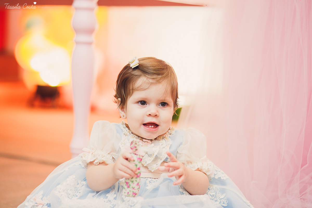 aniversário de 1 ano no cerimonial O Mais Legal, que fica no Bairro de Fátima em Vitória, festa de menina com um tema diferente, antonella fez 1 ano, fotos de festa infantil em vitória ES, fotógrafo especializado em festa infantil, mamães festeiras do ES,