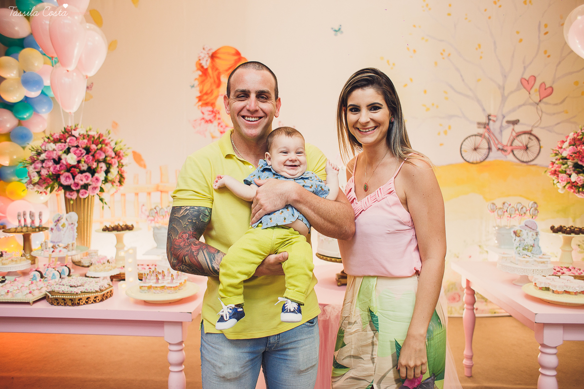 aniversário de 1 ano no cerimonial O Mais Legal, que fica no Bairro de Fátima em Vitória, festa de menina com um tema diferente, antonella fez 1 ano, fotos de festa infantil em vitória ES, fotógrafo especializado em festa infantil, mamães festeiras do ES,