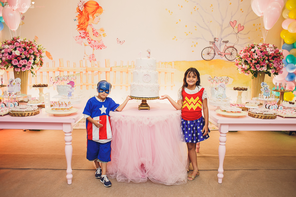 aniversário de 1 ano no cerimonial O Mais Legal, que fica no Bairro de Fátima em Vitória, festa de menina com um tema diferente, antonella fez 1 ano, fotos de festa infantil em vitória ES, fotógrafo especializado em festa infantil, mamães festeiras do ES,