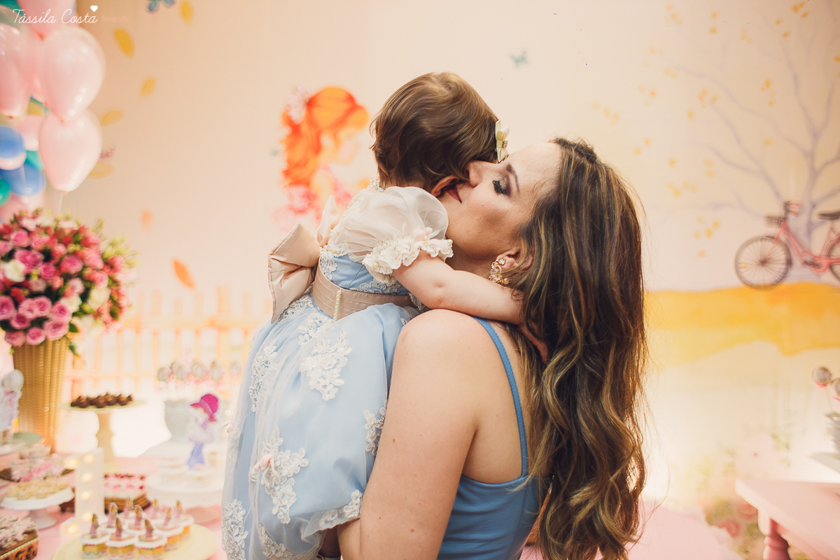 aniversário de 1 ano no cerimonial O Mais Legal, que fica no Bairro de Fátima em Vitória, festa de menina com um tema diferente, antonella fez 1 ano, fotos de festa infantil em vitória ES, fotógrafo especializado em festa infantil, mamães festeiras do ES,