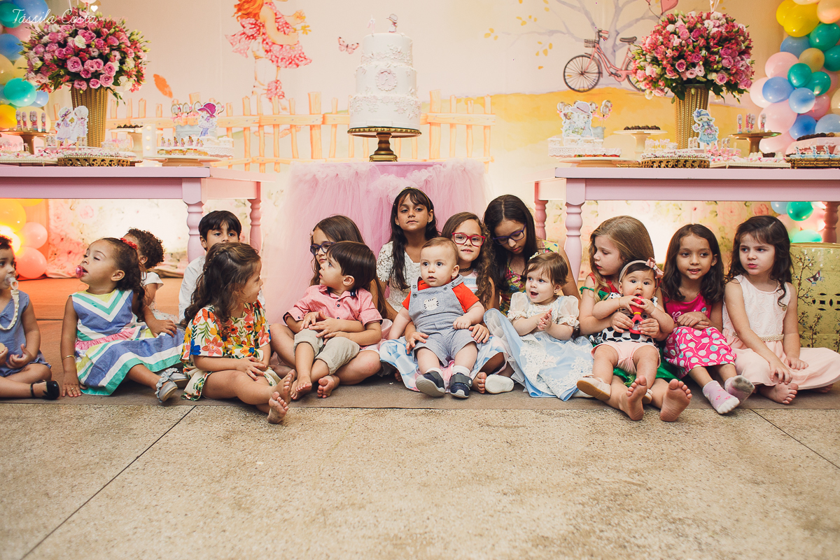 aniversário de 1 ano no cerimonial O Mais Legal, que fica no Bairro de Fátima em Vitória, festa de menina com um tema diferente, antonella fez 1 ano, fotos de festa infantil em vitória ES, fotógrafo especializado em festa infantil, mamães festeiras do ES,