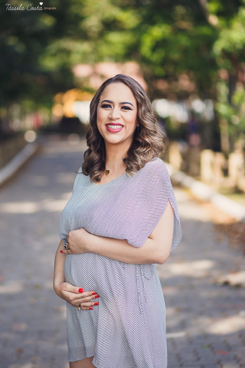acompanhamento gestacional feito em Vitória, ES, família linda, mãe de dois, fotos de grávida, fotos no Parque Botânico da Vale, ES, Tássila Costa