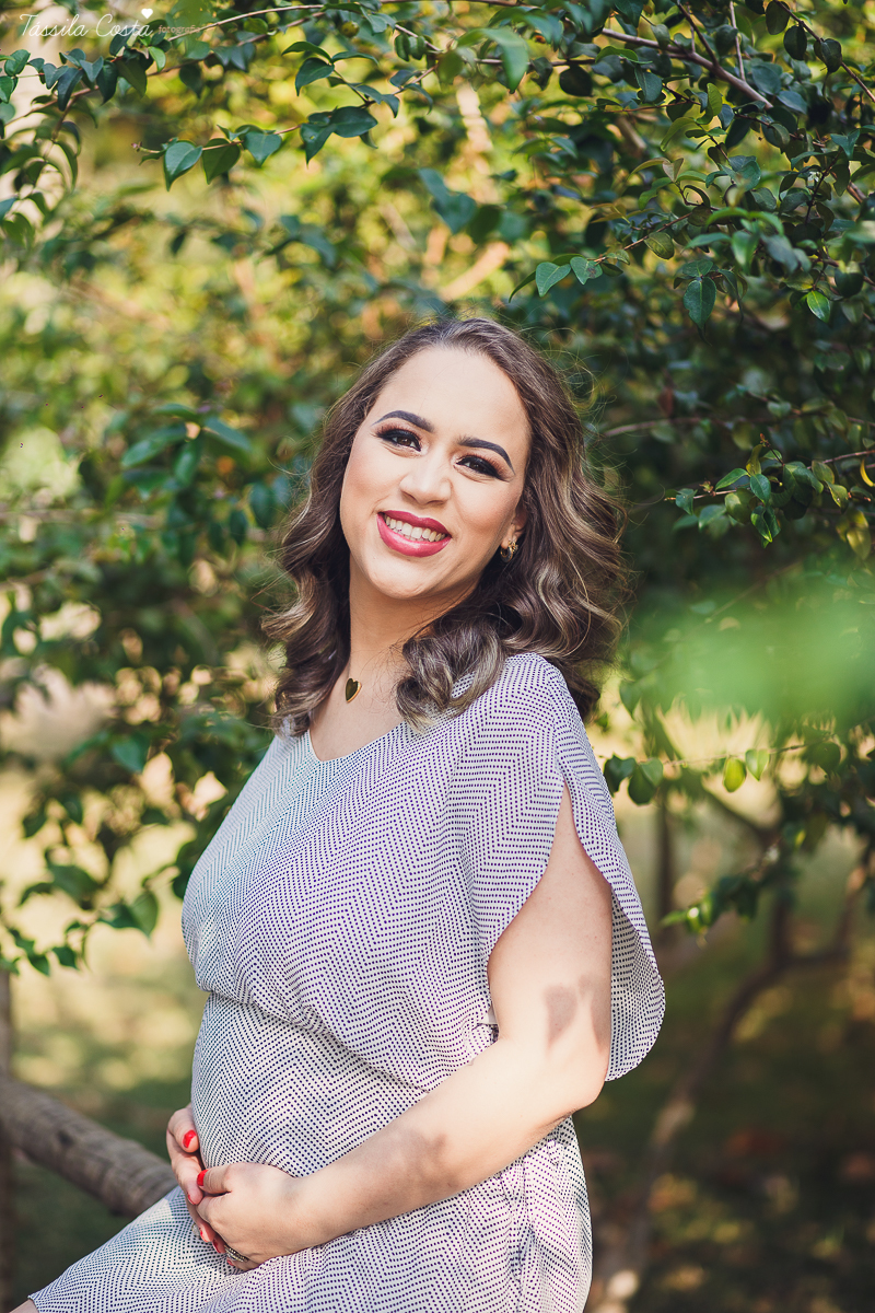 acompanhamento gestacional feito em Vitória, ES, família linda, mãe de dois, fotos de grávida, fotos no Parque Botânico da Vale, ES, Tássila Costa