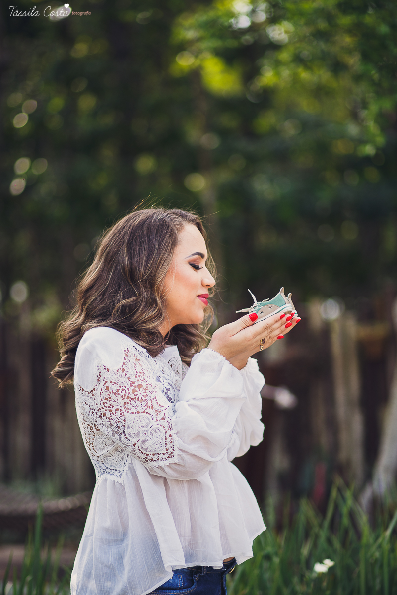 acompanhamento gestacional feito em Vitória, ES, família linda, mãe de dois, fotos de grávida, fotos no Parque Botânico da Vale, ES, Tássila Costa
