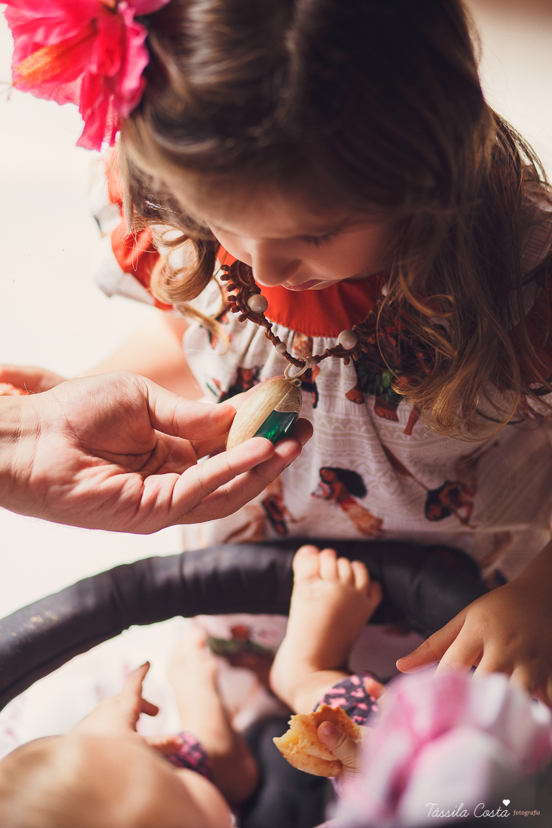 festa da Moana, mariana 4 anos, festa feita na creche, só para amigos, festa intimista, decoração super linda da Moana, festa de menina, filme da Moana, tássila costa, fotografia de festa infantil, festa infantil em Vitória, aniversário maravilhoso