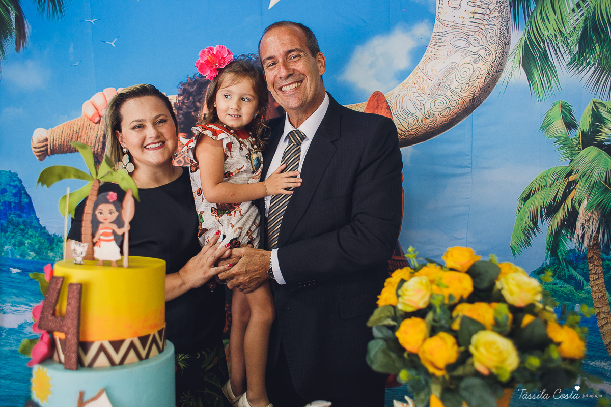 festa da Moana, mariana 4 anos, festa feita na creche, só para amigos, festa intimista, decoração super linda da Moana, festa de menina, filme da Moana, tássila costa, fotografia de festa infantil, festa infantil em Vitória, aniversário maravilhoso