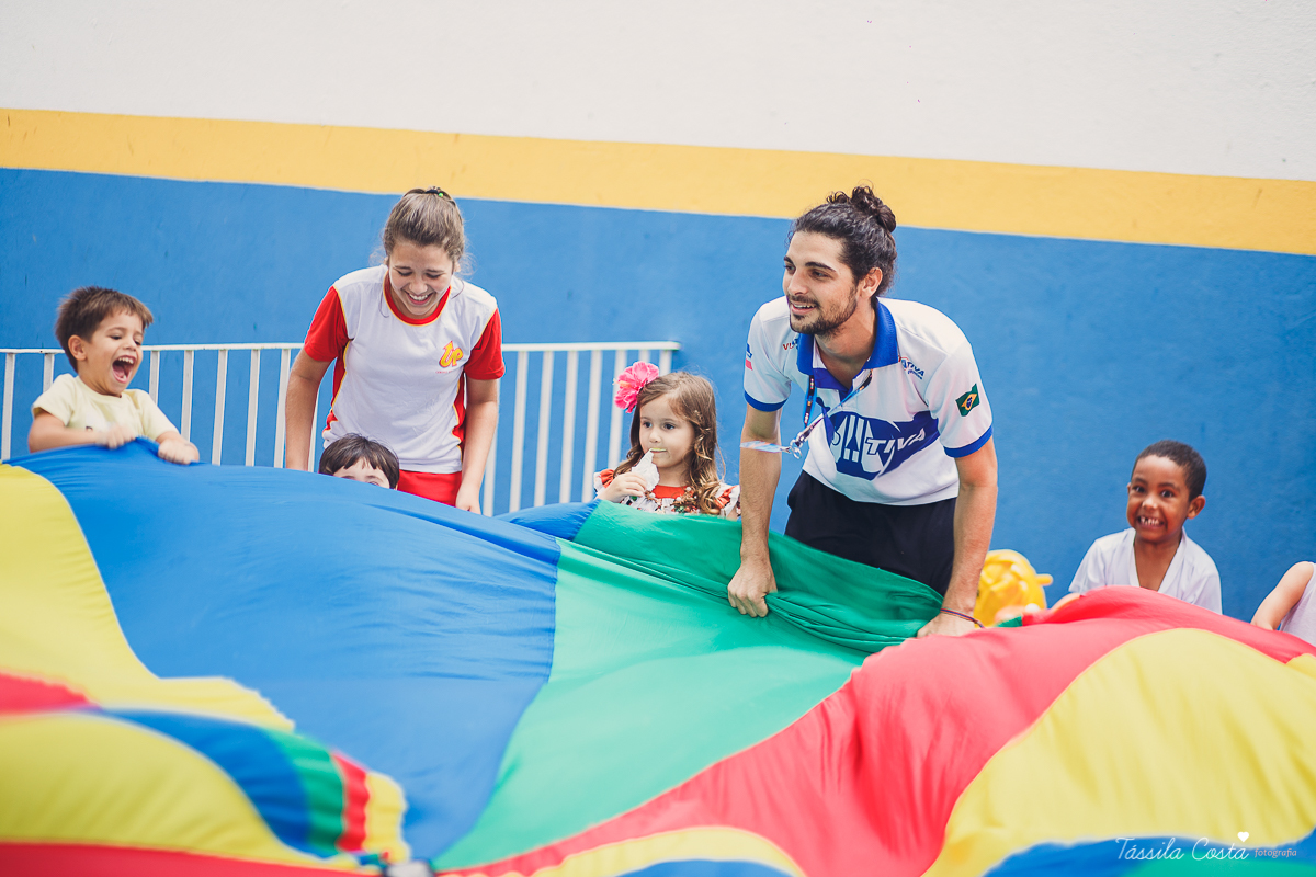 festa da Moana, mariana 4 anos, festa feita na creche, só para amigos, festa intimista, decoração super linda da Moana, festa de menina, filme da Moana, tássila costa, fotografia de festa infantil, festa infantil em Vitória, aniversário marfesta davilhoso