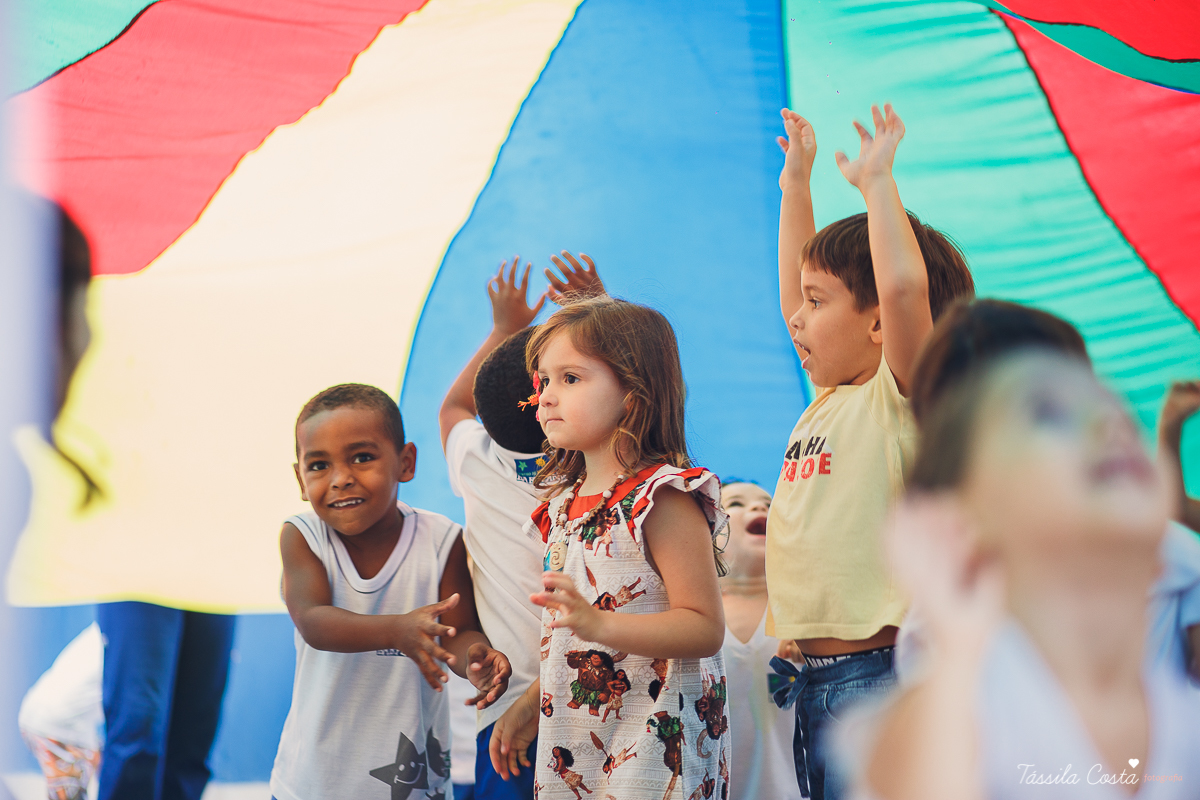 festa da Moana, mariana 4 anos, festa feita na creche, só para amigos, festa intimista, decoração super linda da Moana, festa de menina, filme da Moana, tássila costa, fotografia de festa infantil, festa infantil em Vitória, aniversário maravilhoso