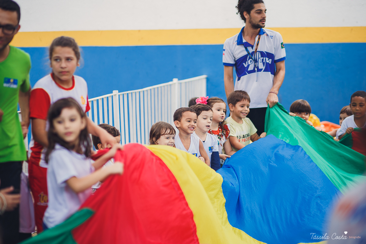 festa da Moana, mariana 4 anos, festa feita na creche, só para amigos, festa intimista, decoração super linda da Moana, festa de menina, filme da Moana, tássila costa, fotografia de festa infantil, festa infantil em Vitória, aniversário maravilhoso
