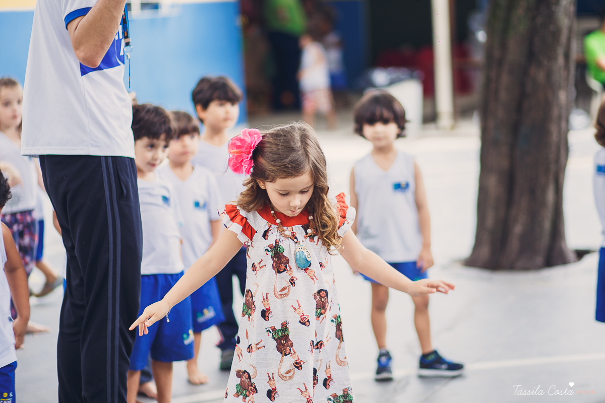 festa da Moana, mariana 4 anos, festa feita na creche, só para amigos, festa intimista, decoração super linda da Moana, festa de menina, filme da Moana, tássila costa, fotografia de festa infantil, festa infantil em Vitória, aniversário maravilhoso