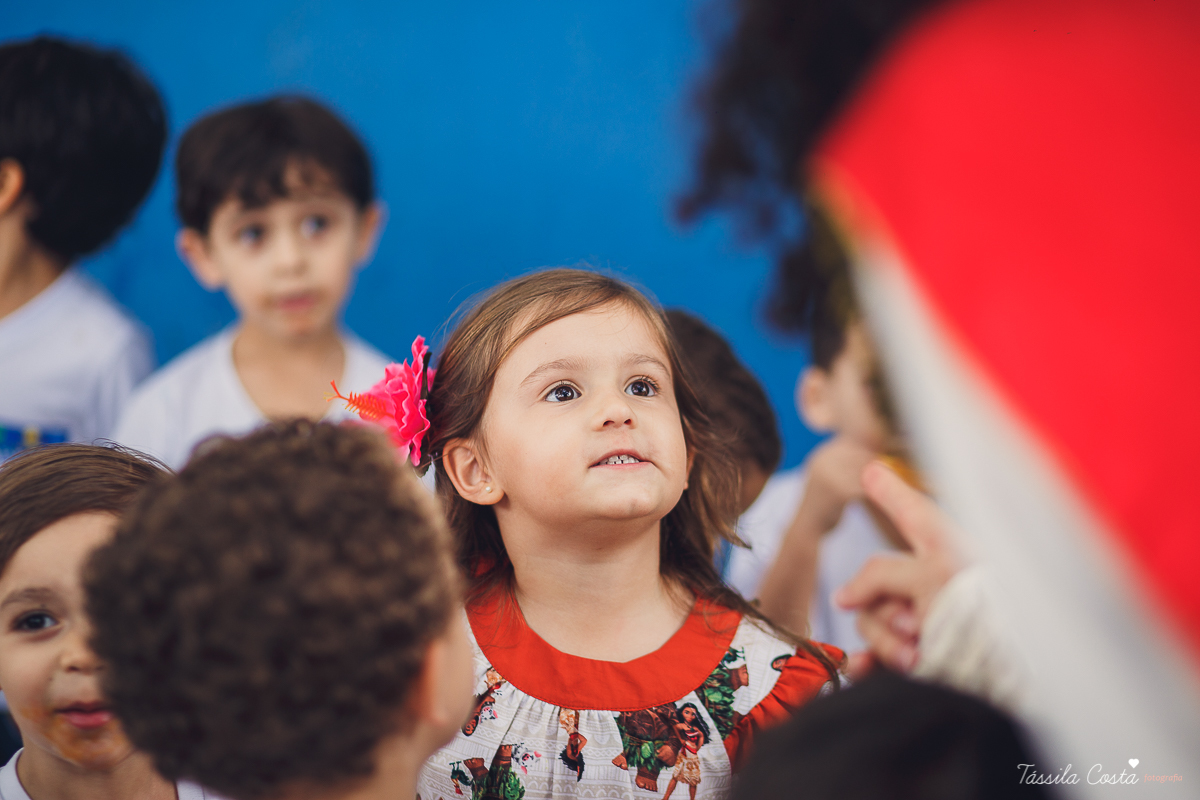 festa da Moana, mariana 4 anos, festa feita na creche, só para amigos, festa intimista, decoração super linda da Moana, festa de menina, filme da Moana, tássila costa, fotografia de festa infantil, festa infantil em Vitória, aniversário maravilhoso