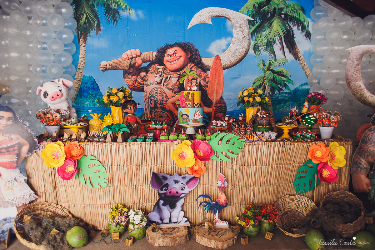 festa da Moana, mariana 4 anos, festa feita na creche, só para amigos, festa intimista, decoração super linda da Moana, festa de menina, filme da Moana, tássila costa, fotografia de festa infantil, festa infantil em Vitória, aniversário maravilhosofesta d