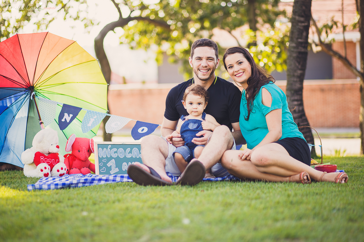 smash the fruit, bebe lindo, bebe feliz, tassila costa, tassila fotografia, tassila costa fotografia, tassilacfotografia, ensaio do nicolas, ensaio pre aniversario, ilha do frade, espirito santo, foto de familia, bebe lindo, bebe fotogenico, foto linda, a