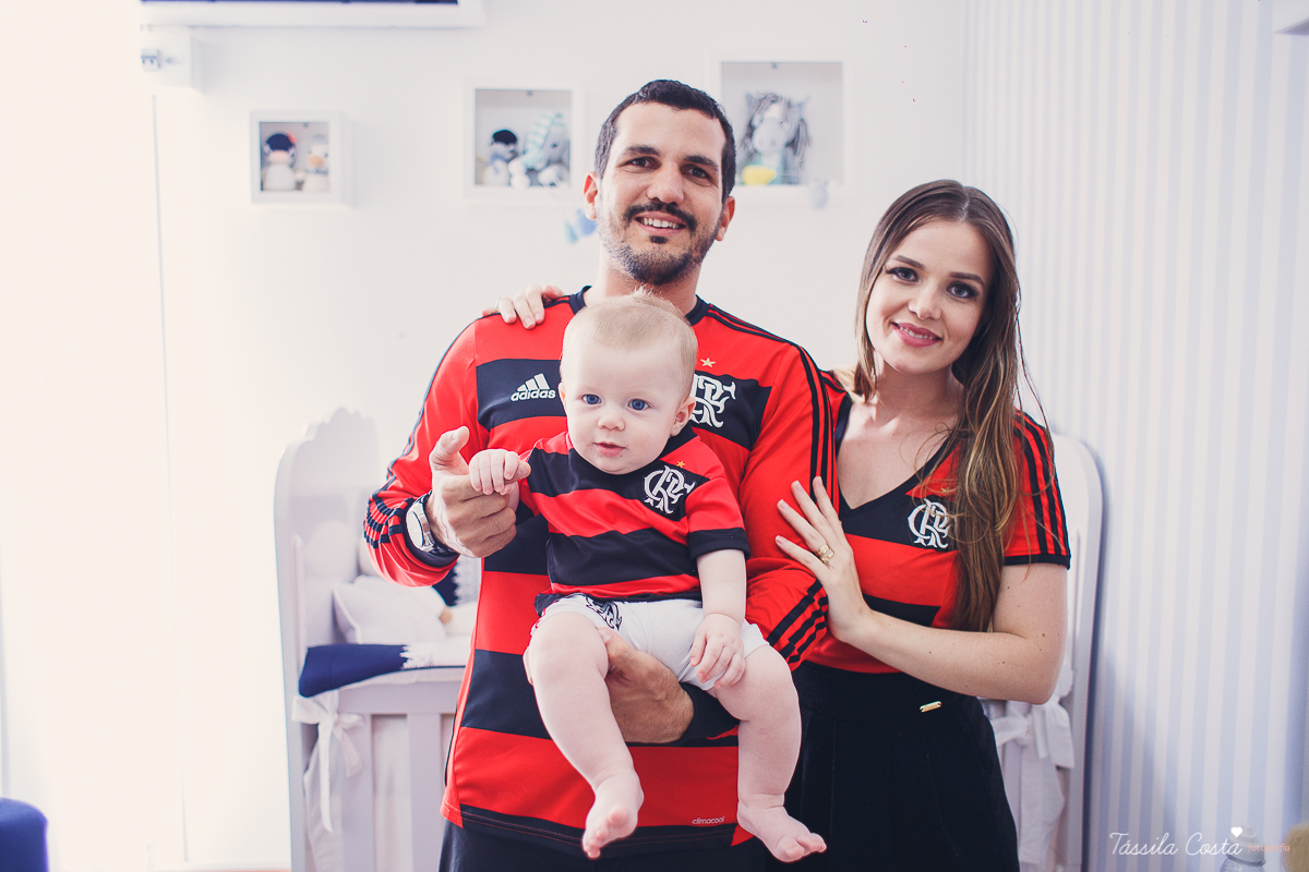 bebê lindo, Pedro 5 meses, ensaio fotográfico feito em casa, papais de primeira viagem, tássila costa fotografia, pais de menino, mobília para quarto de menino, decoração de quarto de menino, meu bebê ama banho, banho no bebê, amamentação, 05 meses
