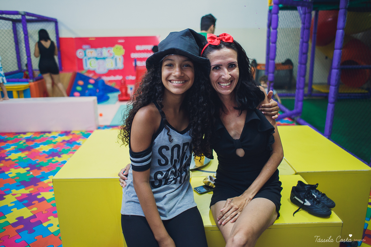 Lara 3 anos, festa no cerimonial O Mais Legal, festa no tema Branca de Neve, festa durante o dia no cerimonial O mais Legal, em Bairro de Fátima, fotografia de aniversário infantil em Vitória ES, Tássila Costa fotografia 