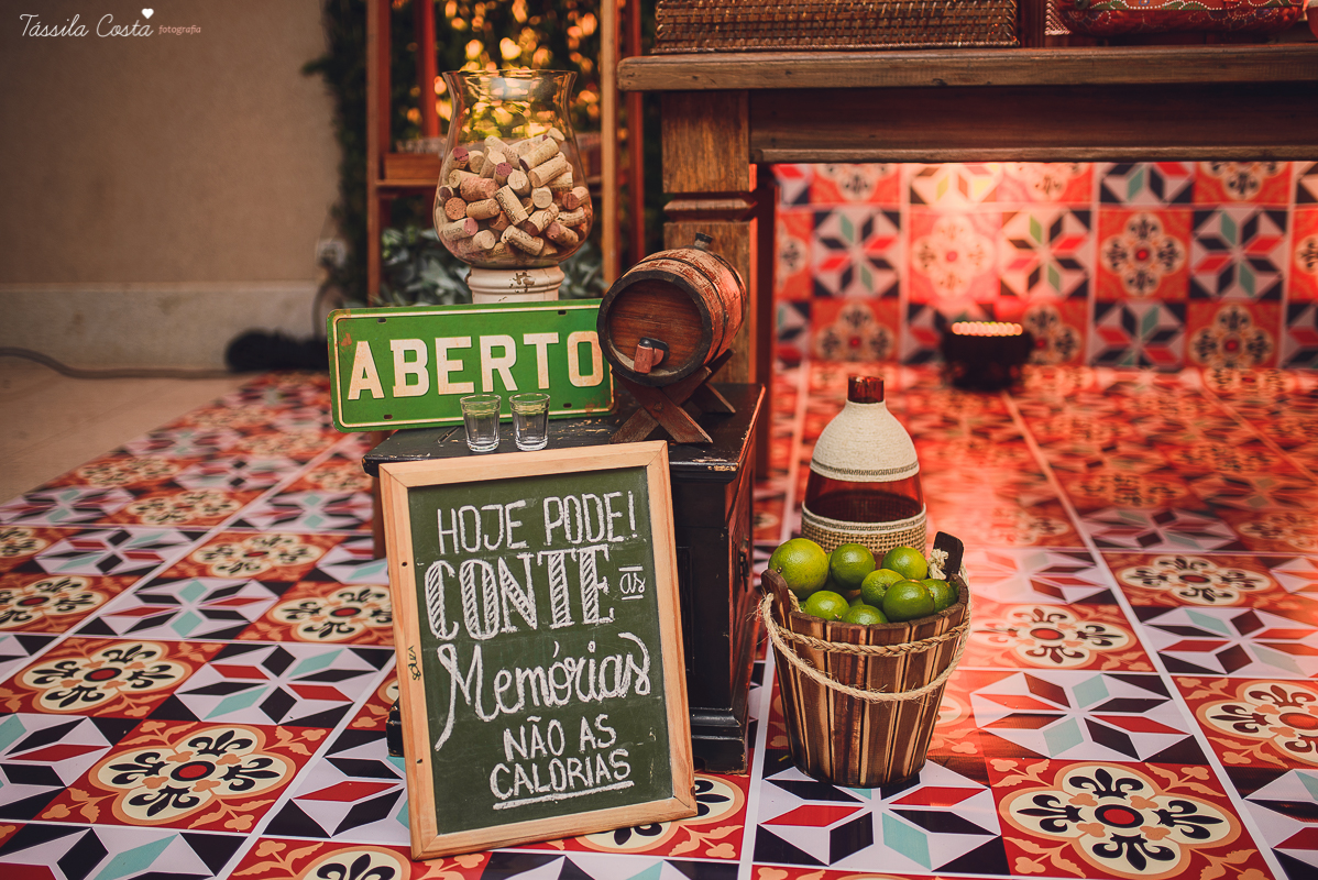 tassila costa, tassila costa fotografia, decoracao, decoracao de festas, aniversario de 40 anos, festa diferente,  decor, 30 anos, festa no bar, festejando no bar, decor by Silvia Bloise, decor linda, festa no espirito santo, vila velha, Marcelle 40 anos,