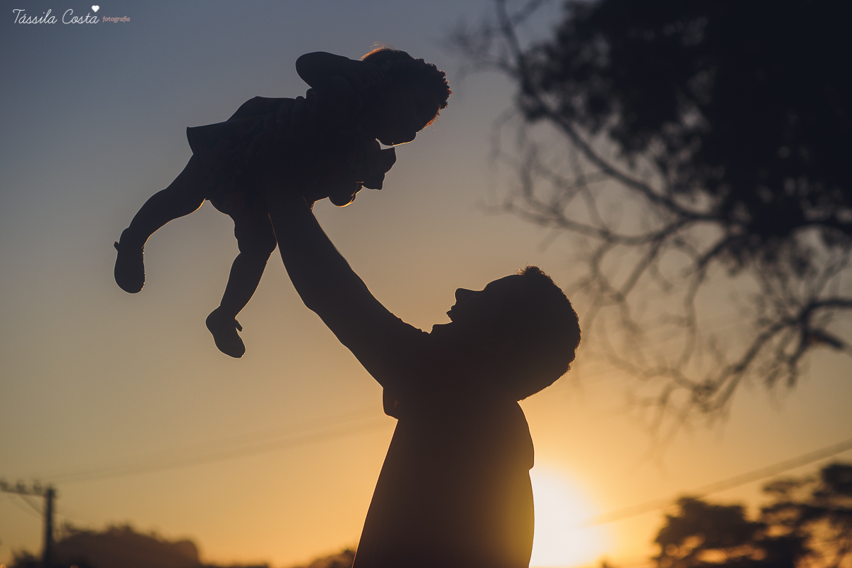 tassila costa, tassila fotografia, tassila costa fotografia, tassilacfotografia, ensaio da sophie, ensaio pre aniversario, ilha do frade, espirito santo, foto de familia, bebe lindo, bebe fotogenico, foto linda, amores, pai e mae, fotos lindas, ensaio ext