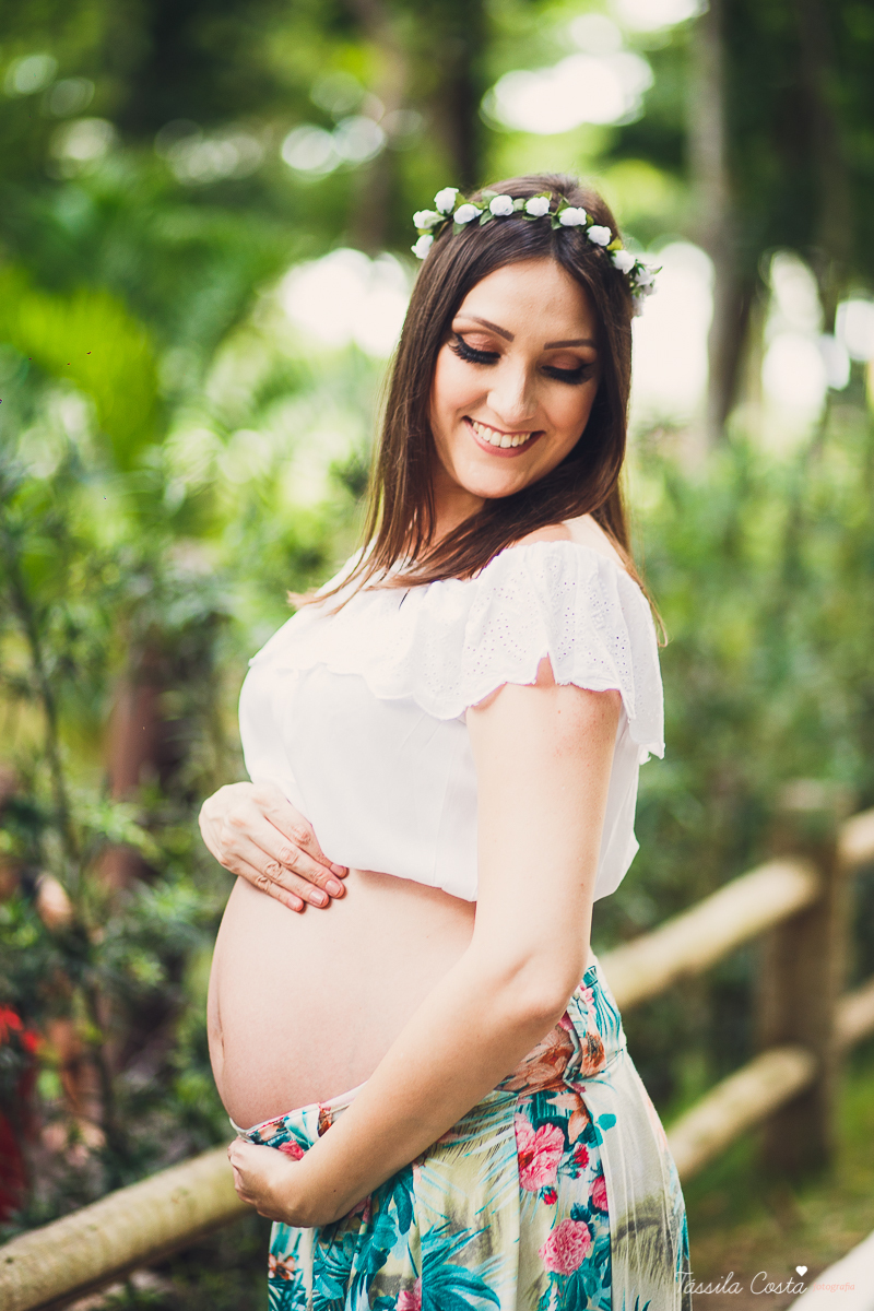 fotos de grávida feitas em casa, fotógrafa de ensaio gestante em VItória ES, fotos de grávida de lingerie, mãe de menino, ensaio fotográfico feito em casa, ensaio lifestyle, tássila costa fotografia