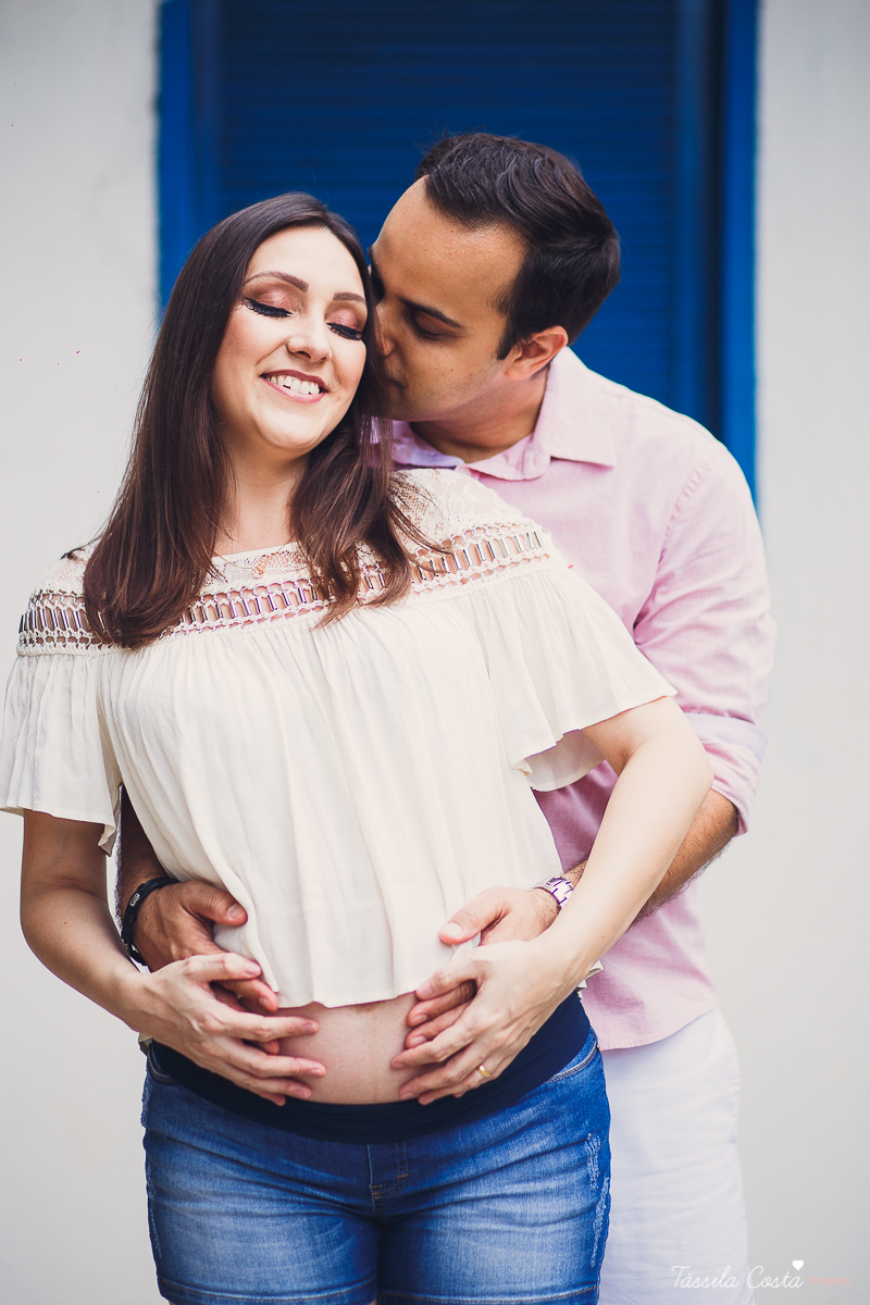 fotos de grávida feitas em casa, fotógrafa de ensaio gestante em VItória ES, fotos de grávida de lingerie, mãe de menino, ensaio fotográfico feito em casa, ensaio lifestyle, tássila costa fotografia