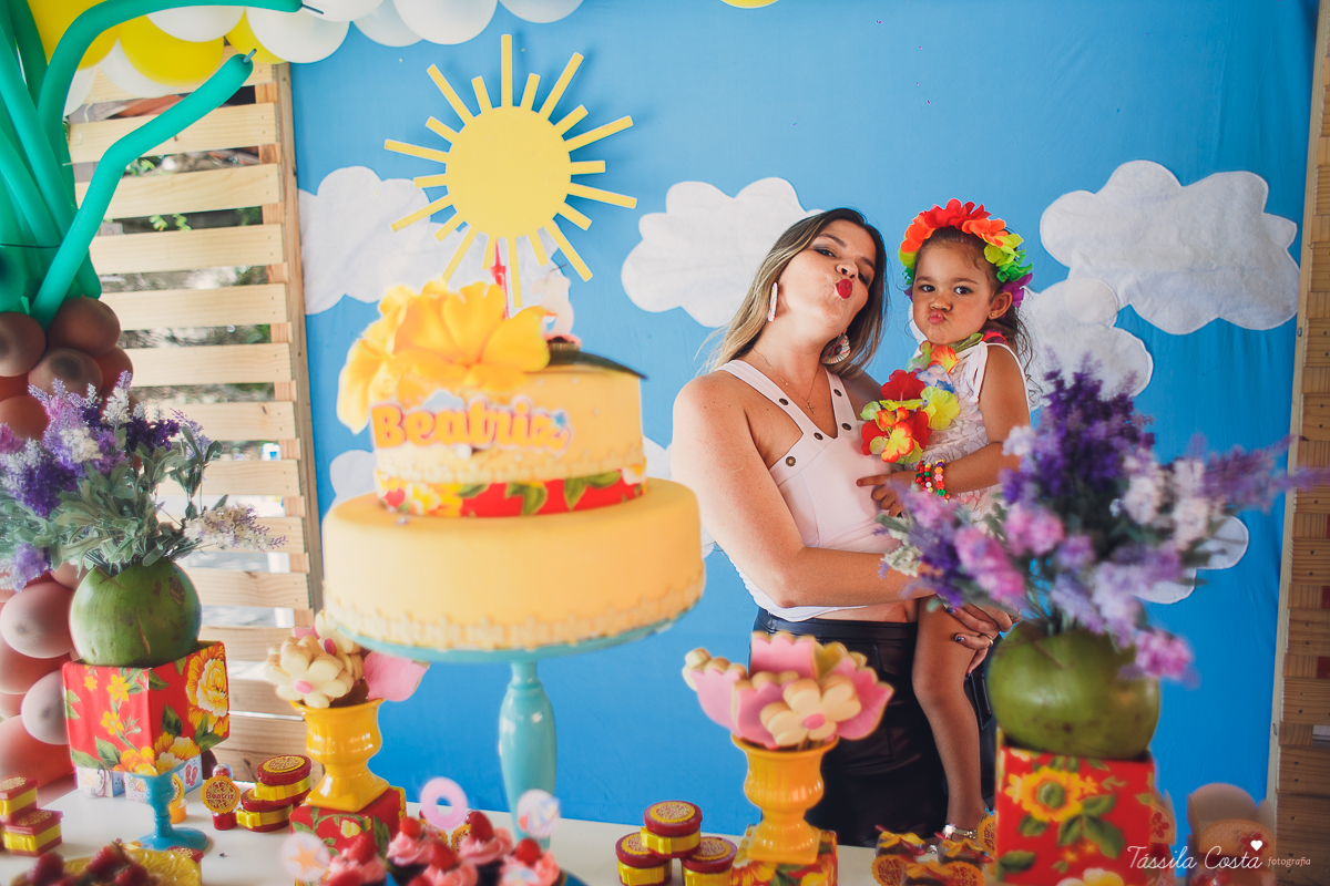 aniversario infantil no clube alvares cabral, beatriz 3 anos, aniversario de menina, bia 3 anos, vitoria es, em frente ao senac, tassila costa fotografia