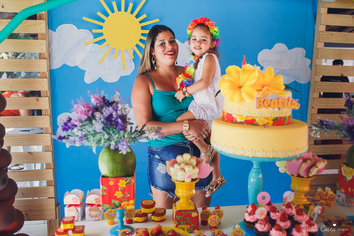 aniversario infantil no clube alvares cabral, beatriz 3 anos, aniversario de menina, bia 3 anos, vitoria es, em frente ao senac, tassila costa fotografia